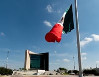 Bandera de México, Plaza Mayor de Torreón