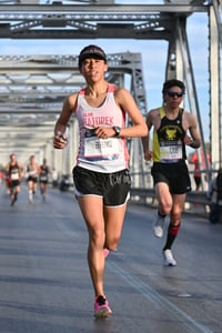 Berenice, puntera en el puente