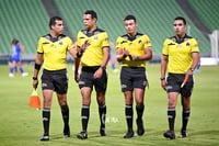 Árbitros del Santos vs Cruz Azul femenil