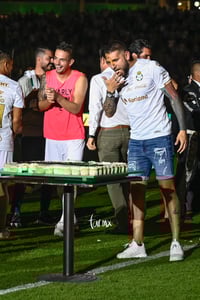 Pastel décimo aniversario del Estadio Corona