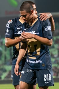 Jesús Rivas, expulsado Santos Pumas