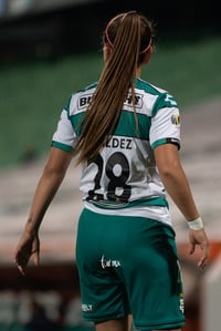 Linda Valdéz