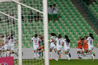 Foto gol de Estela Gómez