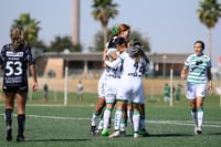 Festejo de gol de Britany Hernandez, Britany Hernández