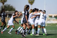 Festejo de gol de Britany Hernandez, Britany Hernández