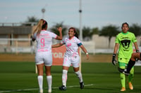 festejo de gol de Cinthya Peraza, Melany Villeda, Cinthya Pe