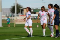 festejo de gol de Cinthya Peraza, Cinthya Peraza, Estela Góm