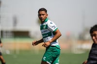 Celebran gol de Ronaldo Rubio, Gustavo Segura