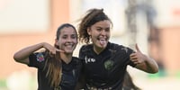 Celebra gol Curiel, Emili Bautista, Alejandra Curiel