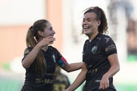 Celebra gol Curiel, Emili Bautista, Alejandra Curiel