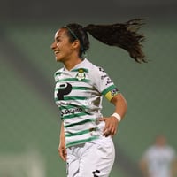 festejo gol de Peraza, Cinthya Peraza