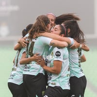 Del gol de Yashira, Yashira Barrientos