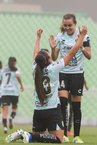 Del gol de Yashira, Yashira Barrientos, Daniela Calderón