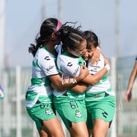 Celebran gol de Celeste, Britany Hernández, Celeste Guevara,