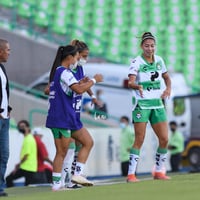 Celebración de gol, Lia Romero