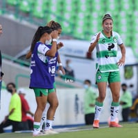 Celebración de gol, Lia Romero