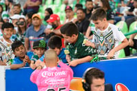 Afición en el Estadio Corona, Manuel Lajud