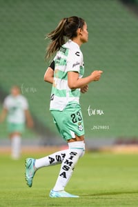 Alexxandra Ramírez