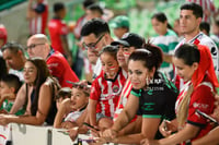 Afición en el Estadio Corona