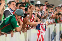 Afición en el Estadio Corona