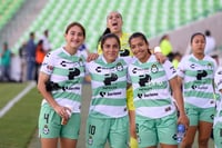 Lourdes De León, Brenda López, Daniela García