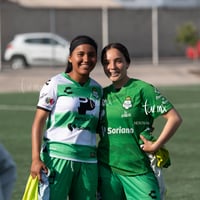 Alexia Valenzuela, Yolanda Lira