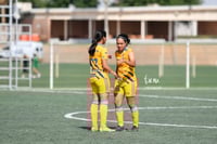 Ana Salas, Ana Velázquez