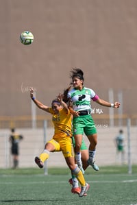 Ángeles Sánchez, Maika Albéniz