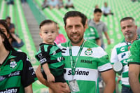 Afición en el Estadio Corona