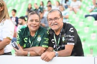 Afición en el Estadio Corona