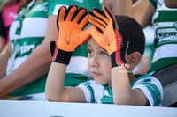 afición en el Estadio Corona