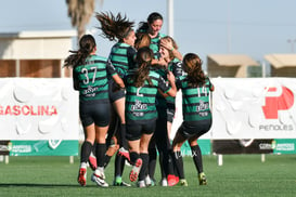 Celebración de gol @tar.mx