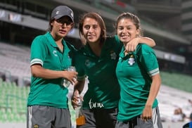 Joseline Hernández, Karyme Martínez, Brenda Guevara @tar.mx