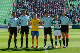 Árbitros y capitanas, Cristina Ferral, Brenda López @tar.mx