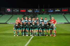 Equipo de Santos Laguna femenil @tar.mx