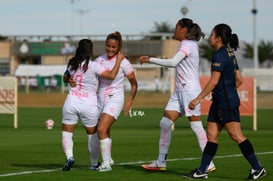 festejo de gol de Cinthya Peraza, Cinthya Peraza, Alexia Vil @tar.mx