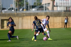 Lourdes De León, Natalia Macías Valadez @tar.mx