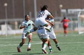 Celebran gol de Paulina Peña @tar.mx