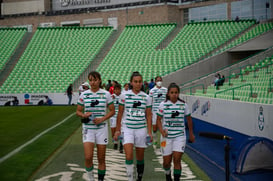 Santos vs America J9 C2022 Liga MX femenil @tar.mx