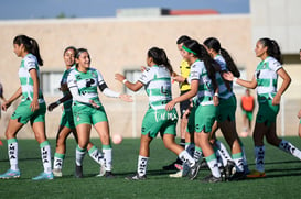 Del gol de Paulina Peña, Perla Ramirez, Paulina Peña @tar.mx