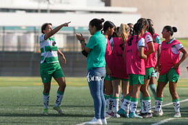 Celebra gol de Britany @tar.mx