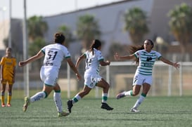 festejo de gol, Paulina Peña @tar.mx