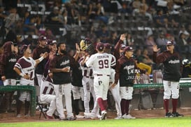 Algodoneros Unión Laguna vs Rieleros de Aguascalientes @tar.mx