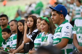 Aficiòn en el Estadio Corona @tar.mx