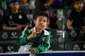 Afición en el Estadio Corona @tar.mx