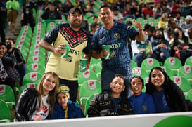 Afición en el Estadio Corona @tar.mx