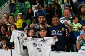 Afición en el Estadio Corona @tar.mx