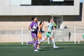 Arlett Casas, María De León @tar.mx