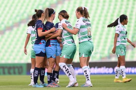 Luisa De Alba, Lourdes De León, Daniela Delgado @tar.mx