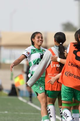 Celebran gol de Ailin, Ailin Serna @tar.mx